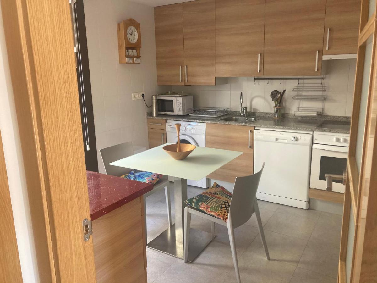 Modern & Cosy Apartment In Jaca Pyrenees Spain ภายนอก รูปภาพ